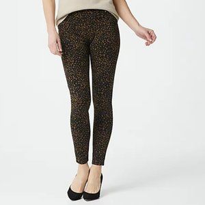 Susan Graver Petite Weekend Print Stretch Leggings